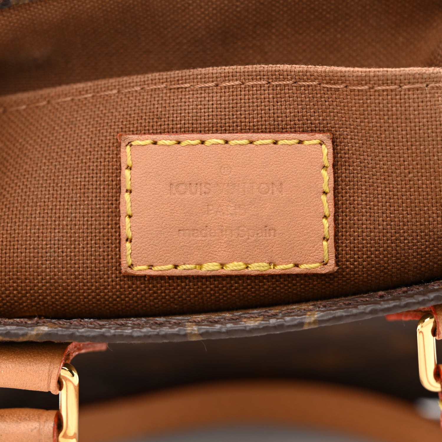 Louis Vuitton Monogram Petit Sac Plat 6 of 12