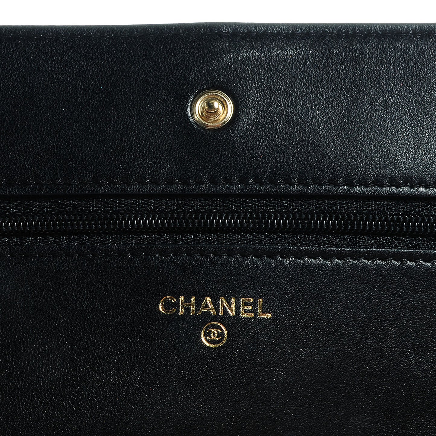 Lambskin Quilted Wallet On Chain WOC Black