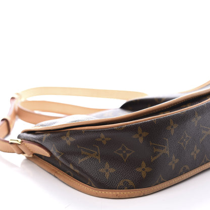 Louis Vuitton Monogram Menilmontant PM 7 of 11