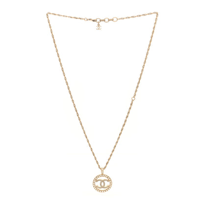 Chanel Pearl CC Round Pendant Necklace Gold 3 of 5