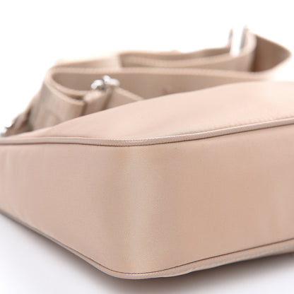 Prada Nylon Re-Edition 2005 Shoulder Bag Cammeo 6 of 8