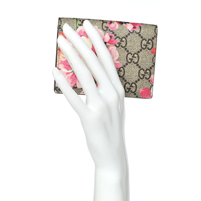 Gucci GG Supreme Monogram Blooms Card Case Beige Multicolor Dry Rose 2 of 8