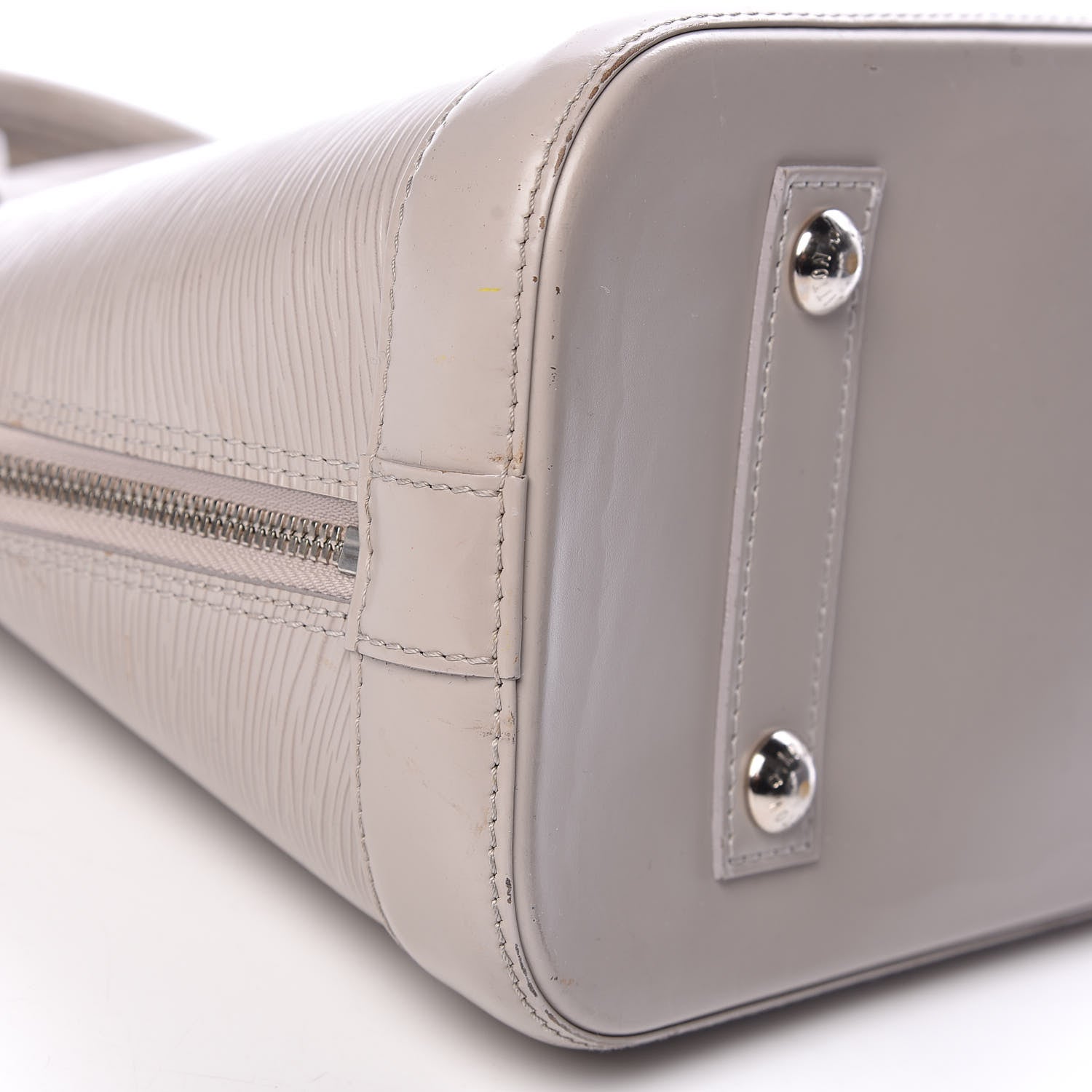 Louis Vuitton Epi Alma PM Gres 16 of 18