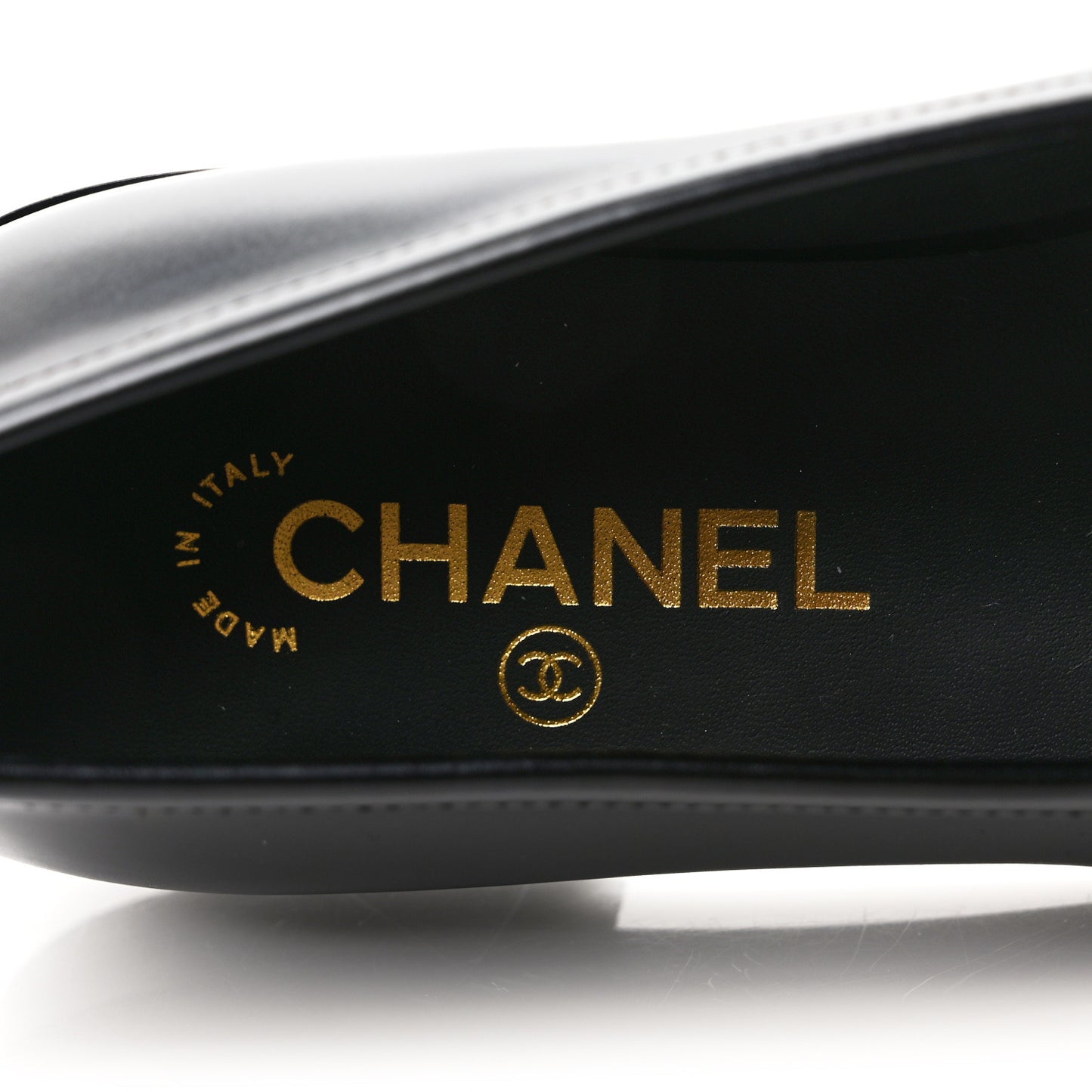 Shiny Calfskin CC Moccasin Loafers 38.5 Black