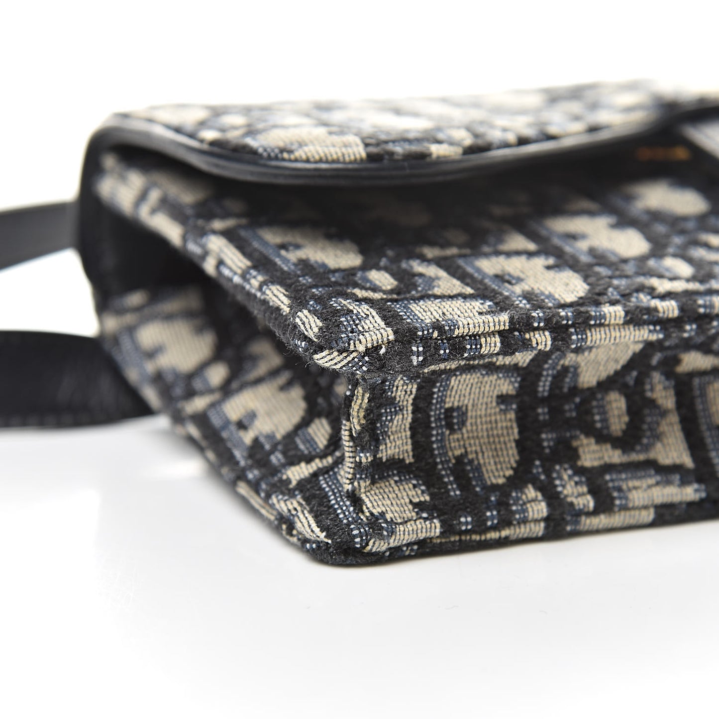 Oblique Saddle Belt Bag Blue