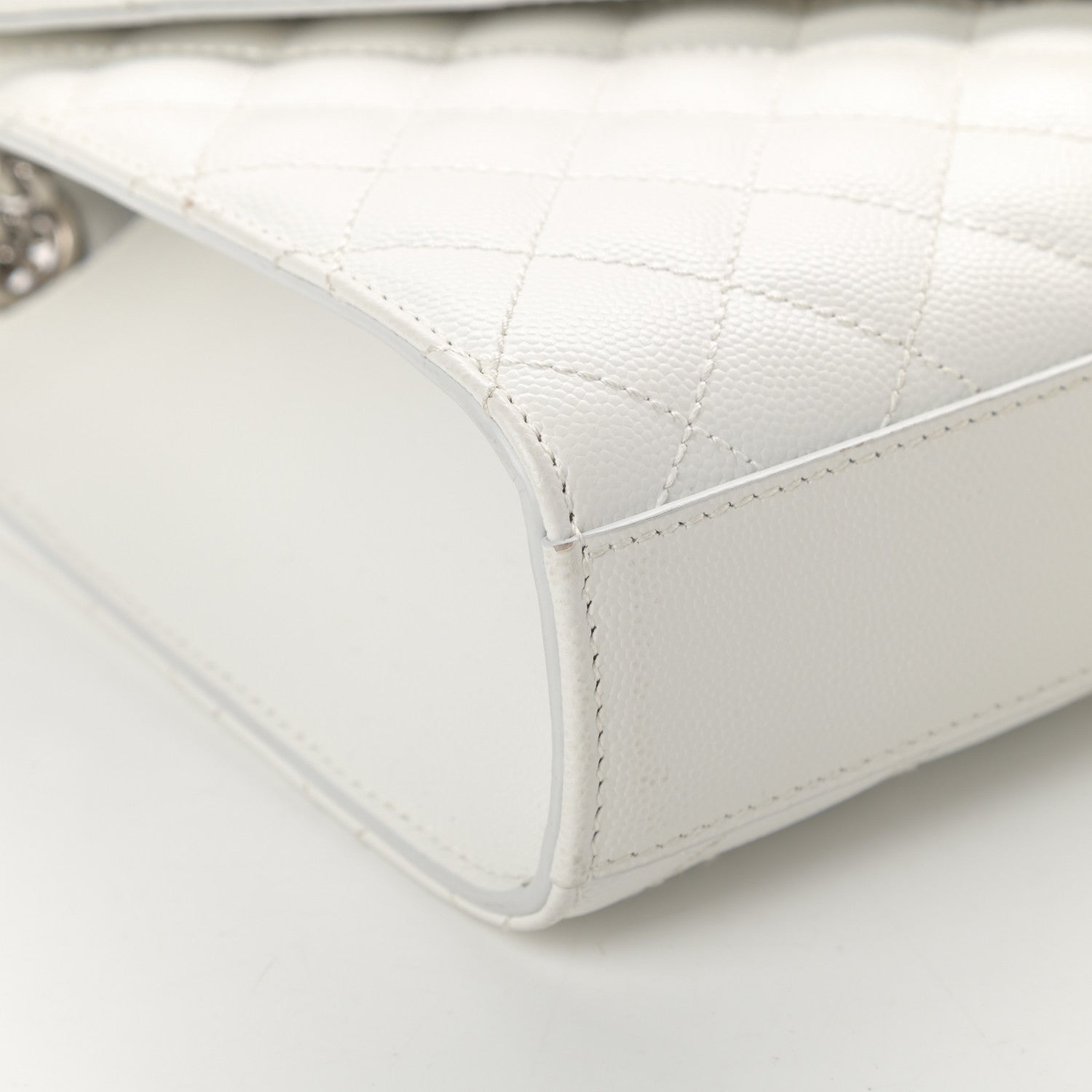 Saint Laurent Grain De Poudre Textured Mixed Matelasse Medium Triquilt Monogram Satchel Blanc Vintage 12 of 21