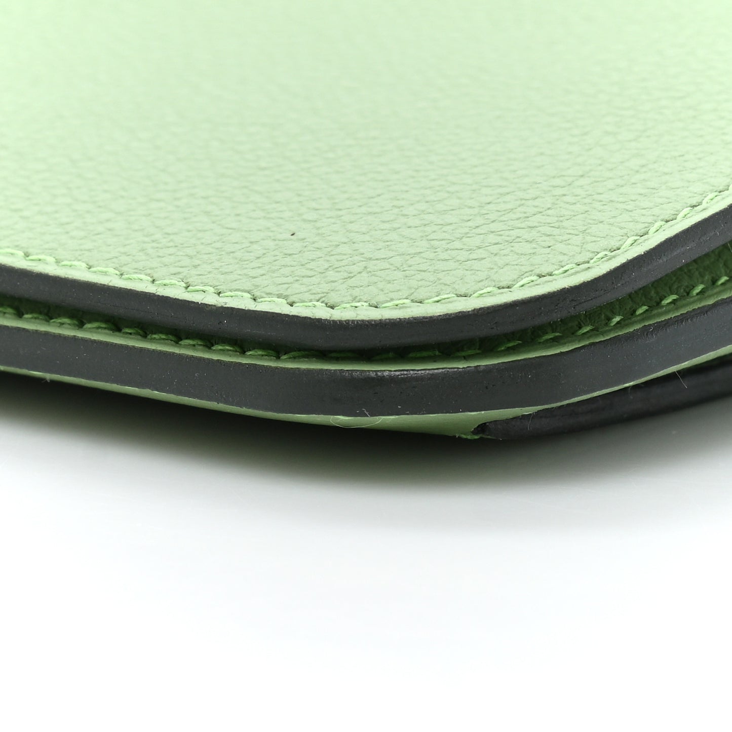 Togo Dogon Recto Verso Wallet Vert Criquet