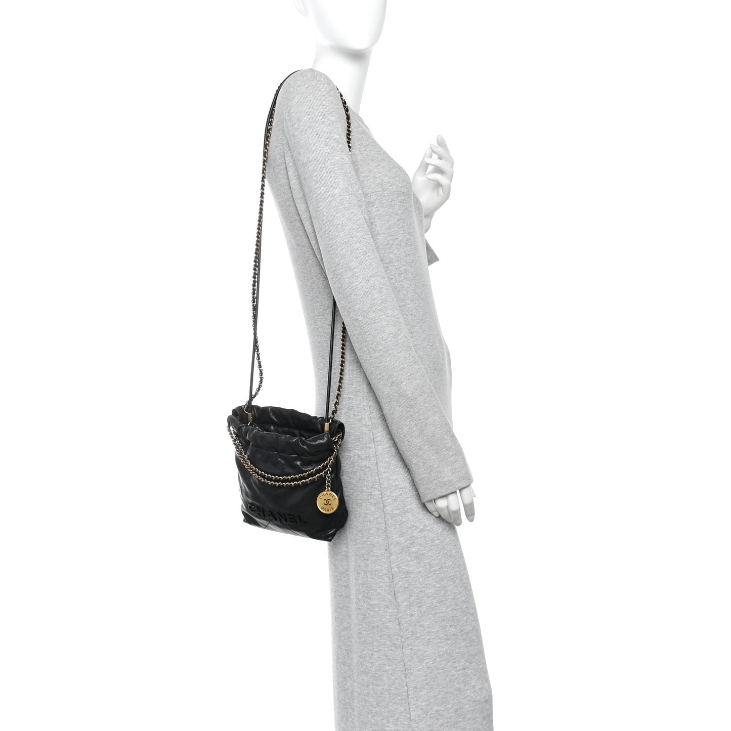 Shiny Caviar Quilted Monochrome Mini Chanel 22 Black