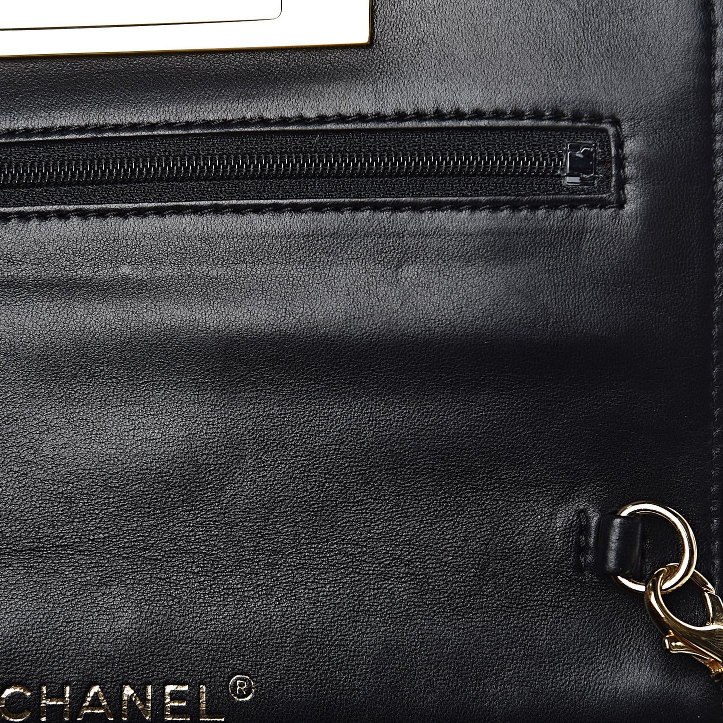 Lambskin Quilted Golden Class Wallet on Chain WOC Black