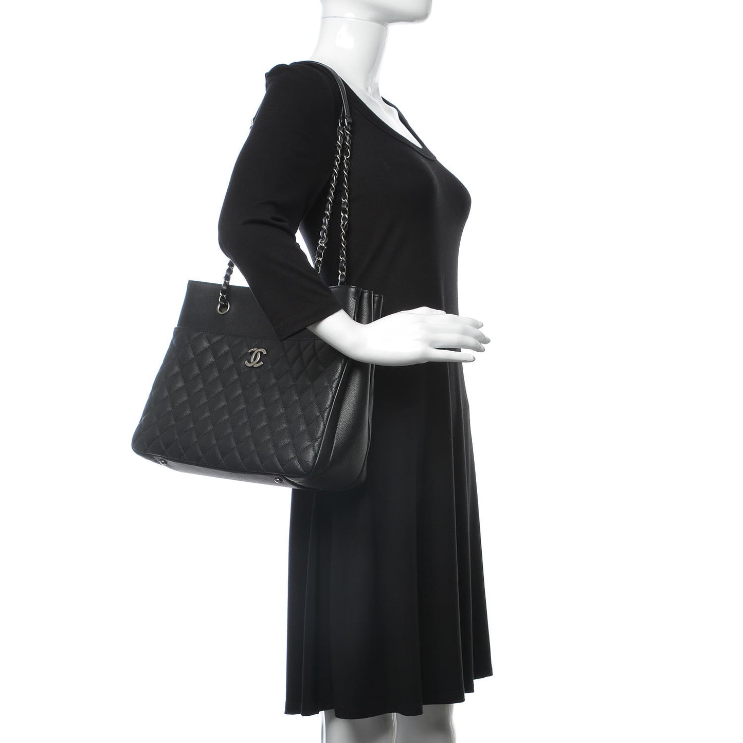 Caviar Quilted Urban Companion Shopping Tote Black