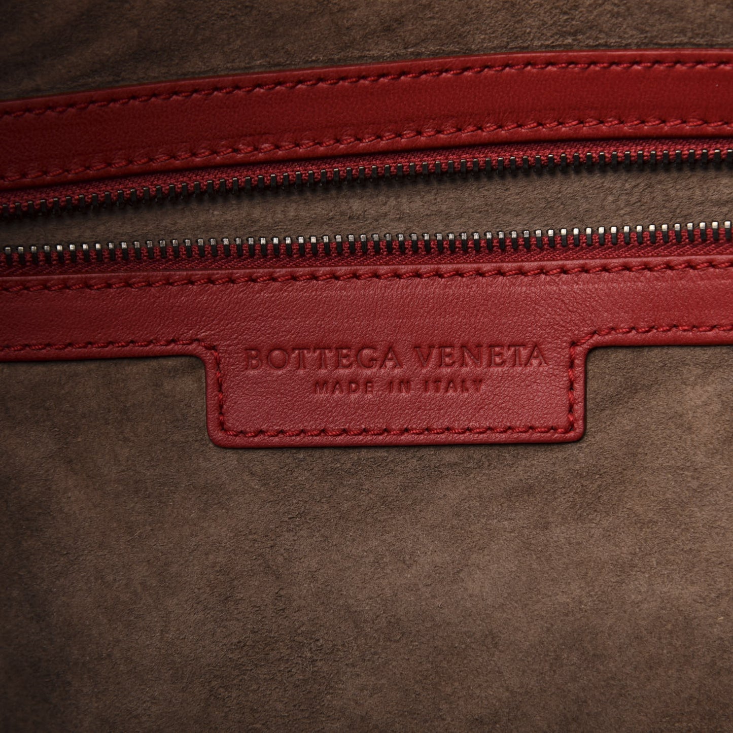 Nappa Intrecciato Large Veneta Hobo Red