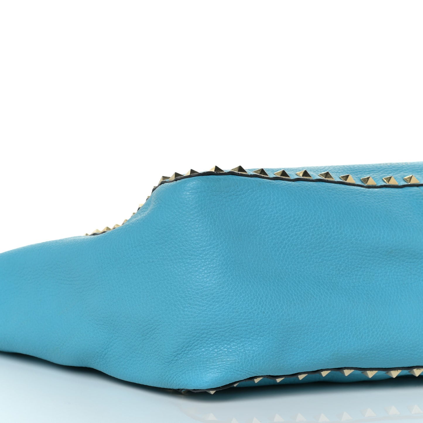 Grained Calfskin Medium Rockstud Reversible Tote Parrot Light Cuir
