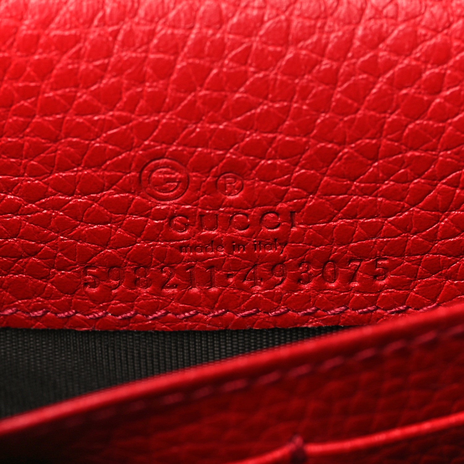 Gucci Pebbled Calfskin Soho Wallet on Chain Tabasco Red 6 of 10