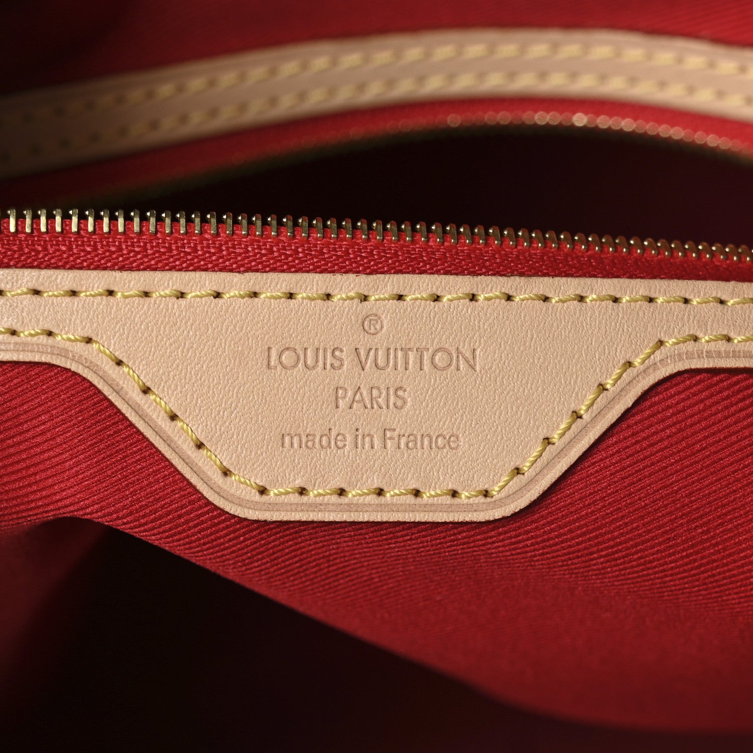 Louis Vuitton Monogram Carry It 7 of 11