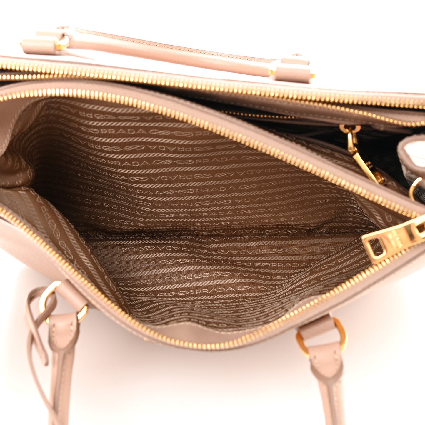 Saffiano Medium Galleria Double Zip Tote Cammeo