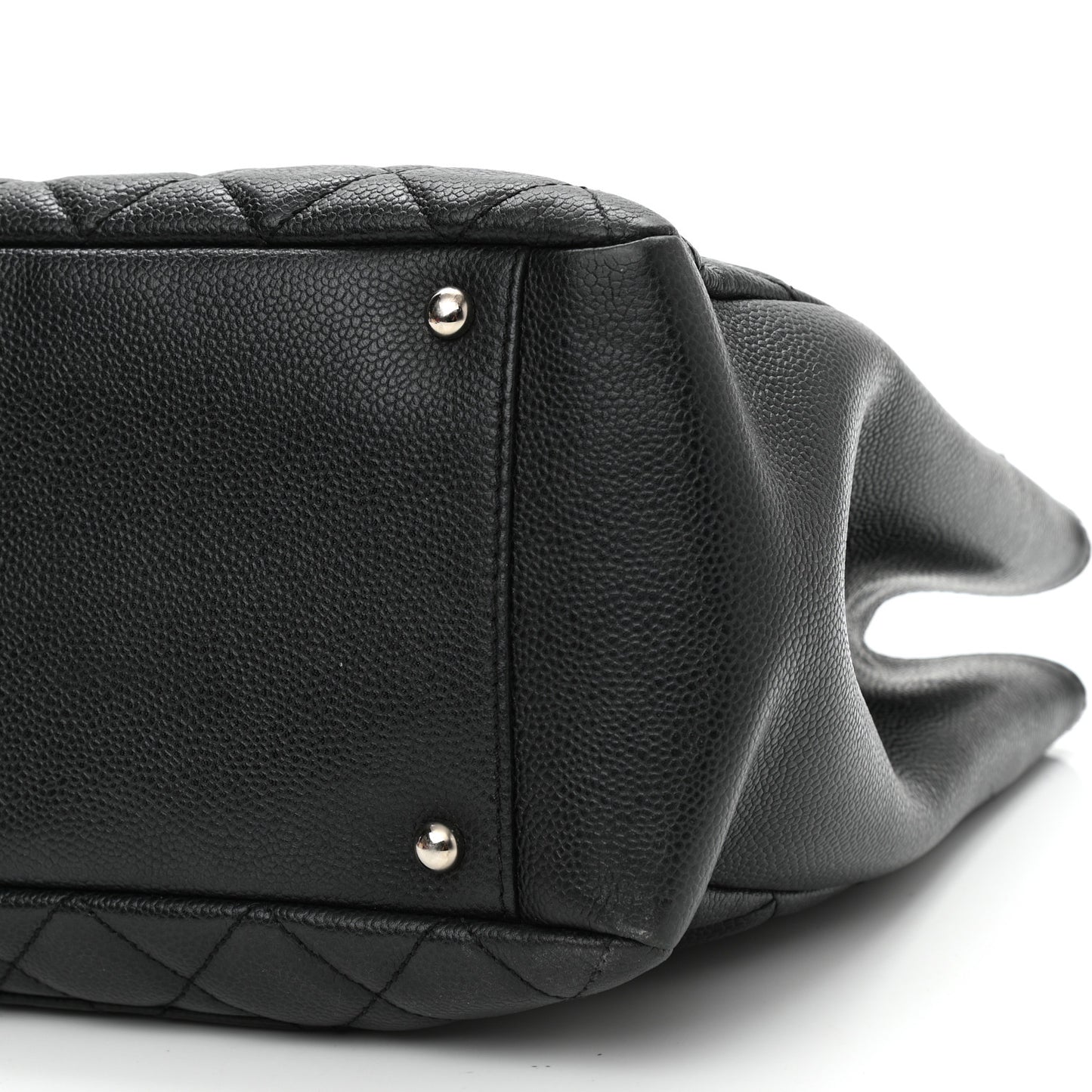 Caviar Quilted XL Grand Shopping Tote GST Black