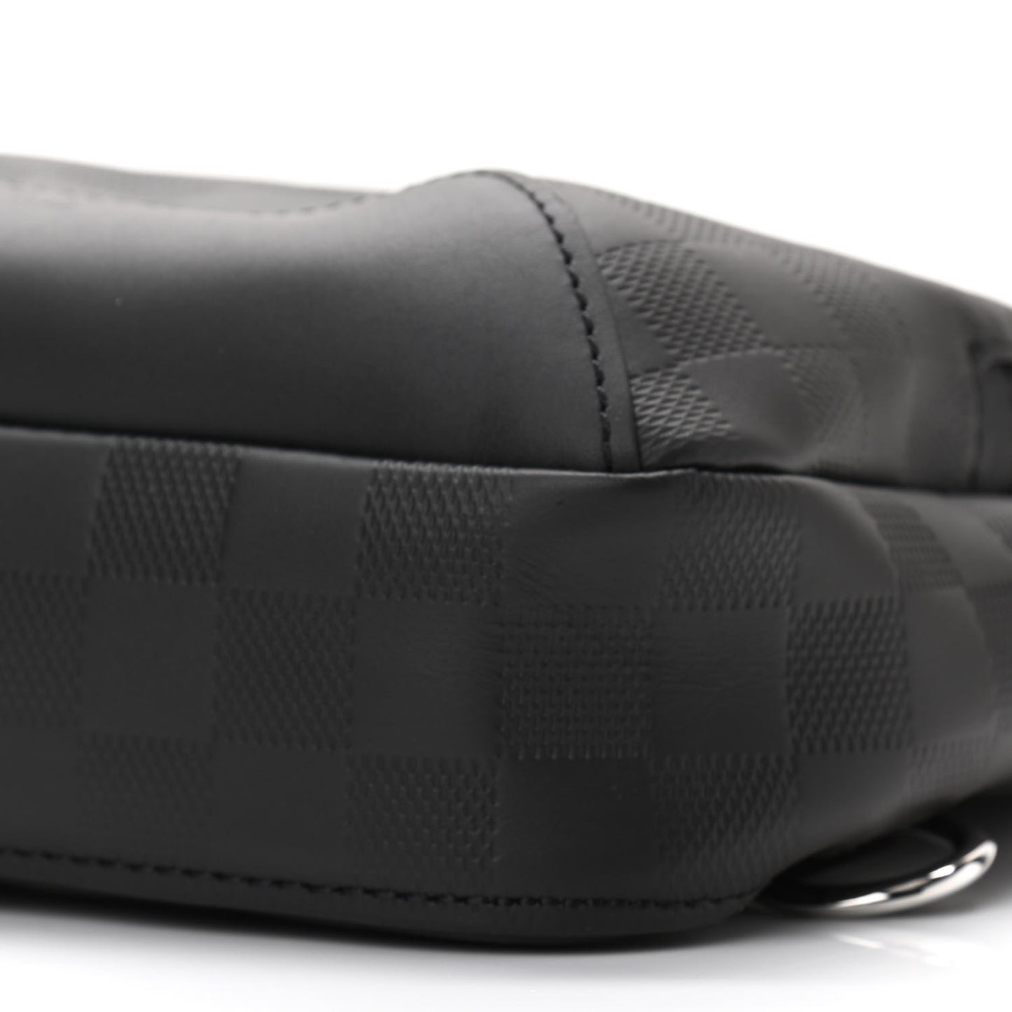 Damier Infini Avenue Sling Bag Onyx