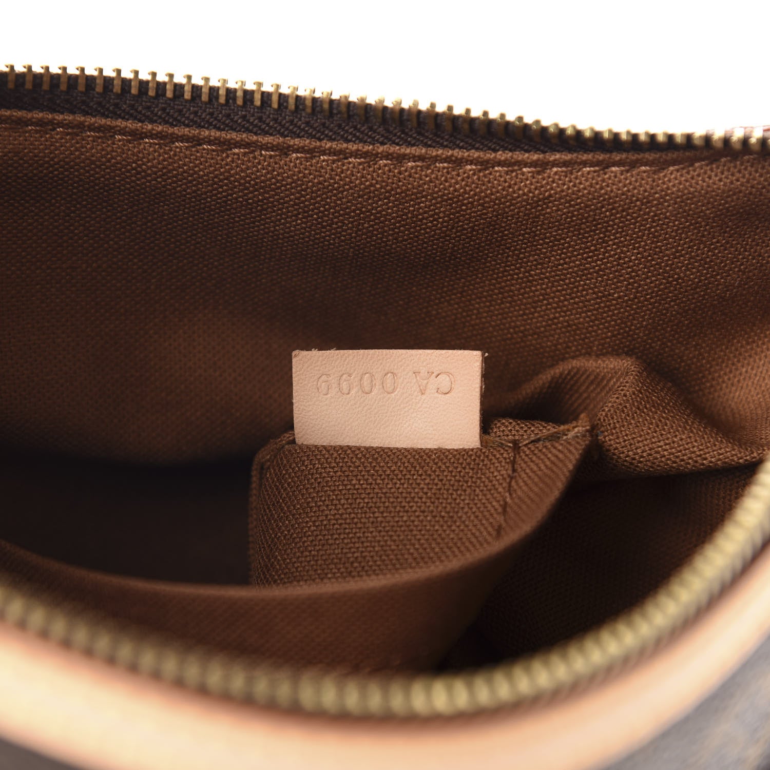 Louis Vuitton Monogram Odeon PM 11 of 12