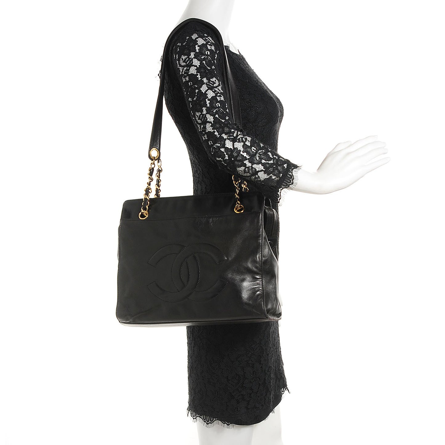 Lambskin CC Shoulder Bag Black