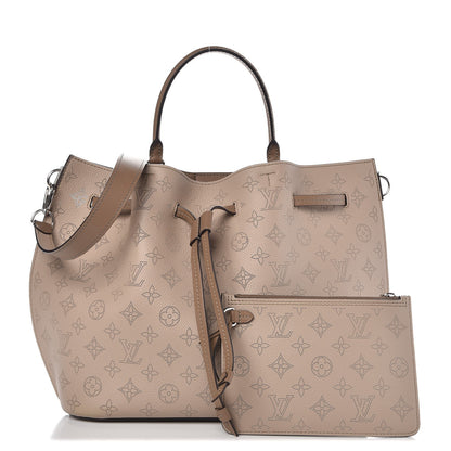 Louis Vuitton Mahina Girolata Galet 1 of 10
