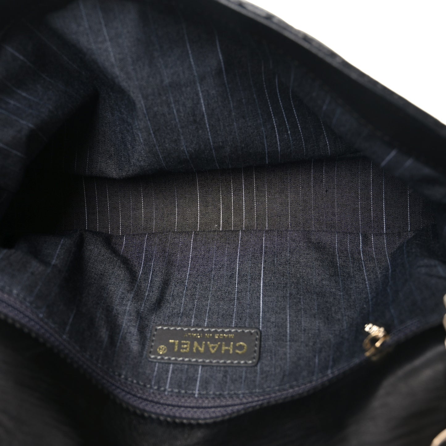 Lambskin Quilted Medium Westminster Pearl Flap Black