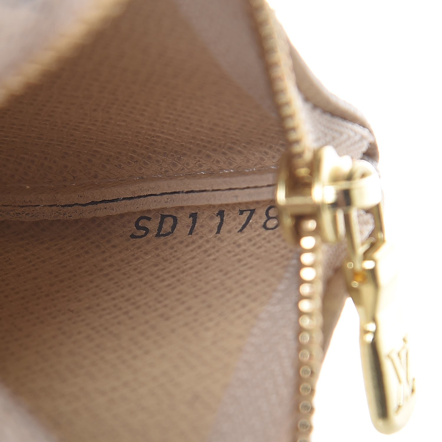 Louis Vuitton Damier Azur Key Pouch 7 of 8