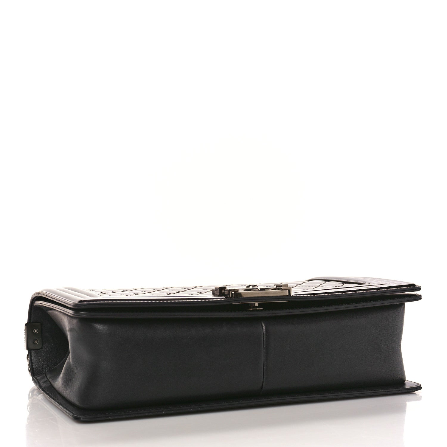 Chanel Patent Calfskin New Medium Boy Flap Burgundy 4 of 10