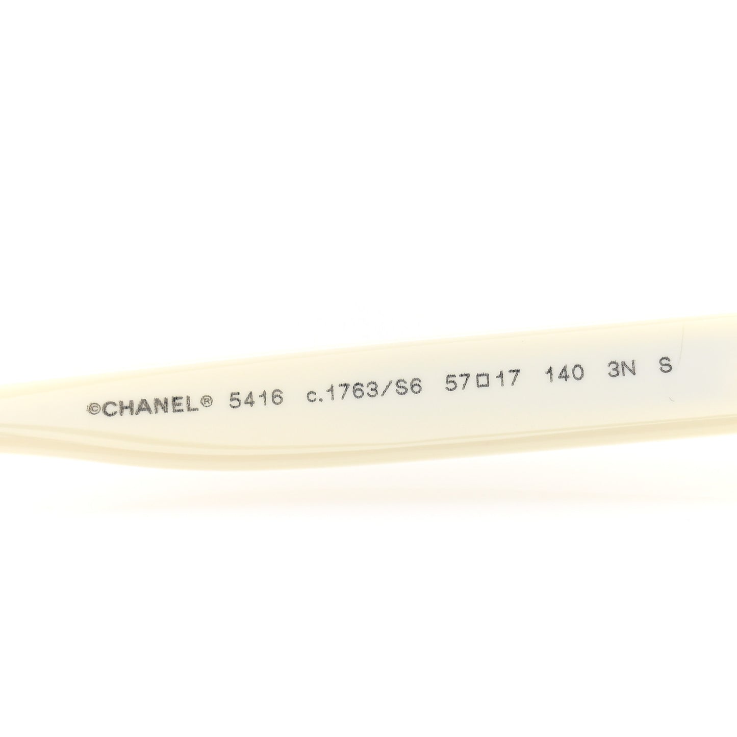 Acetate Oval Sunglasses 5416 White Black