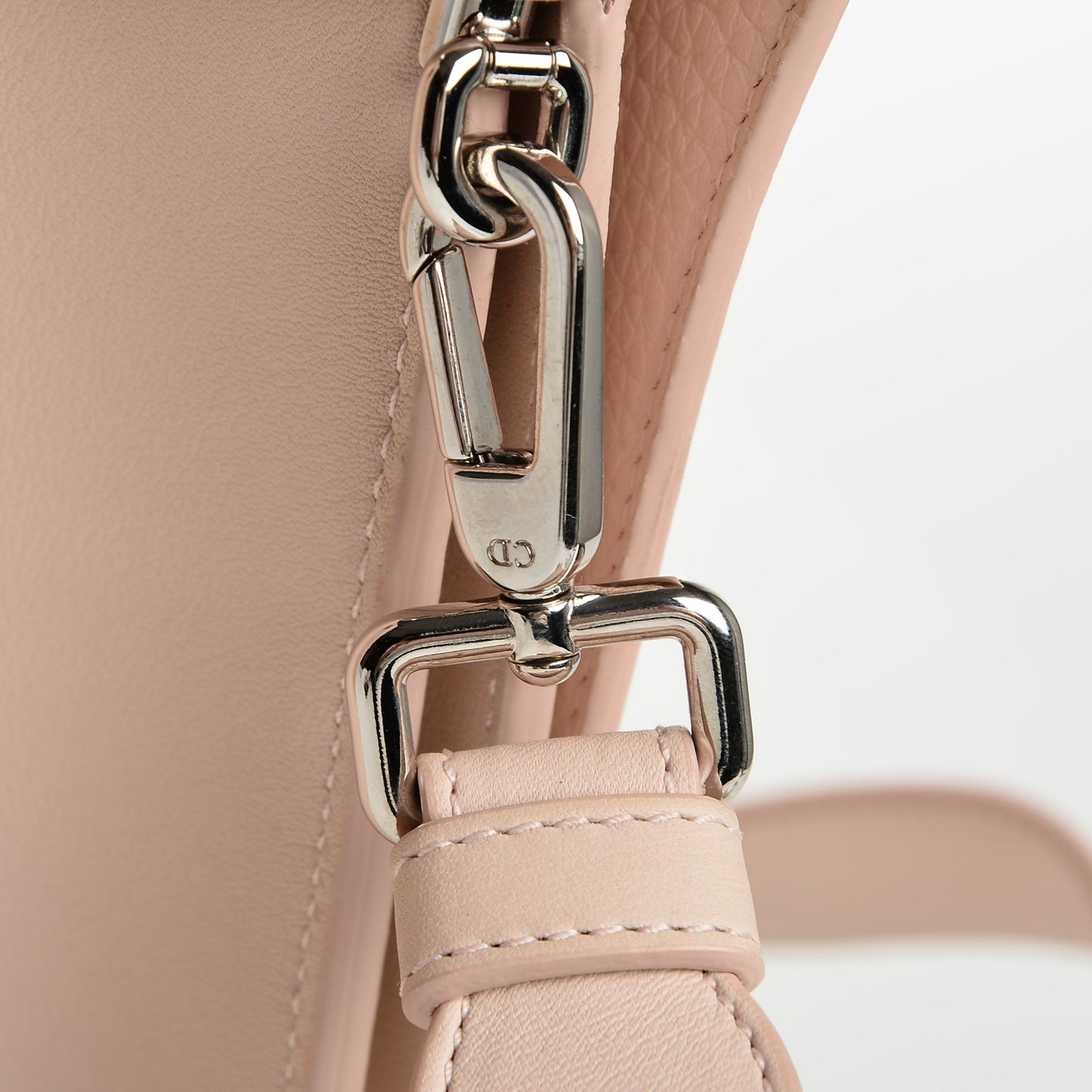 Grained Calfskin Medium Diorever Flap Tapioca