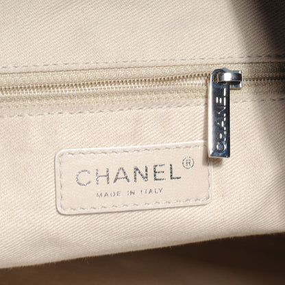 Chanel Caviar Quilted CC Pocket Hobo Dark Blue 6 of 9