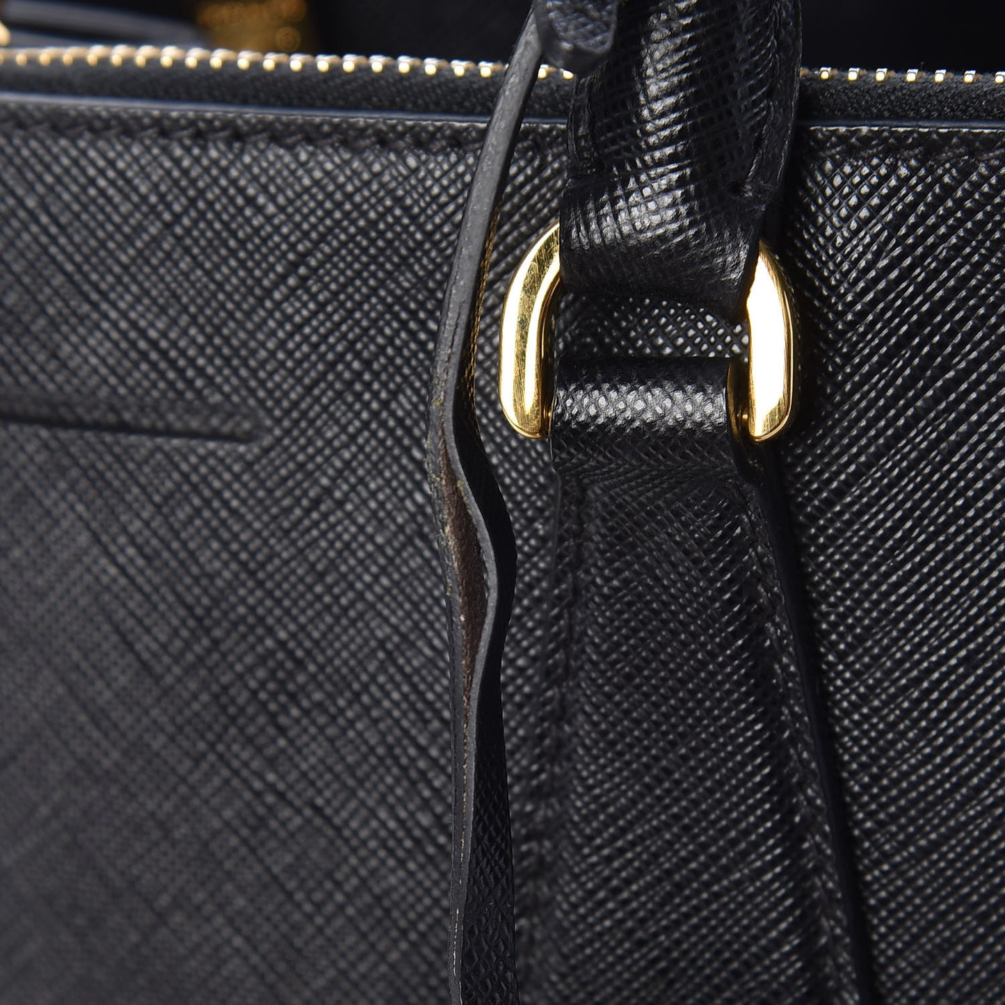Saffiano Large Galleria Double Zip Tote Black