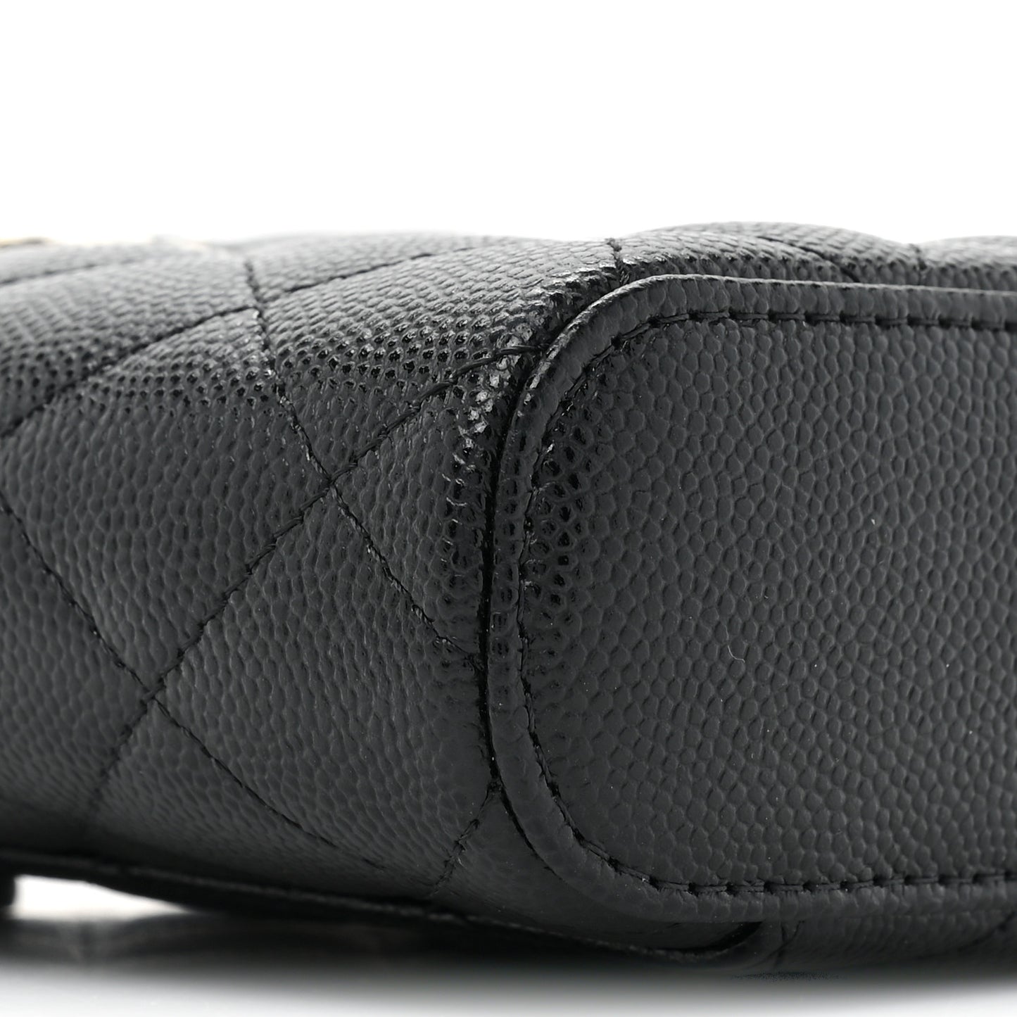Caviar Quilted Small Vertical Coco Beauty Vanity Case With Chain Black