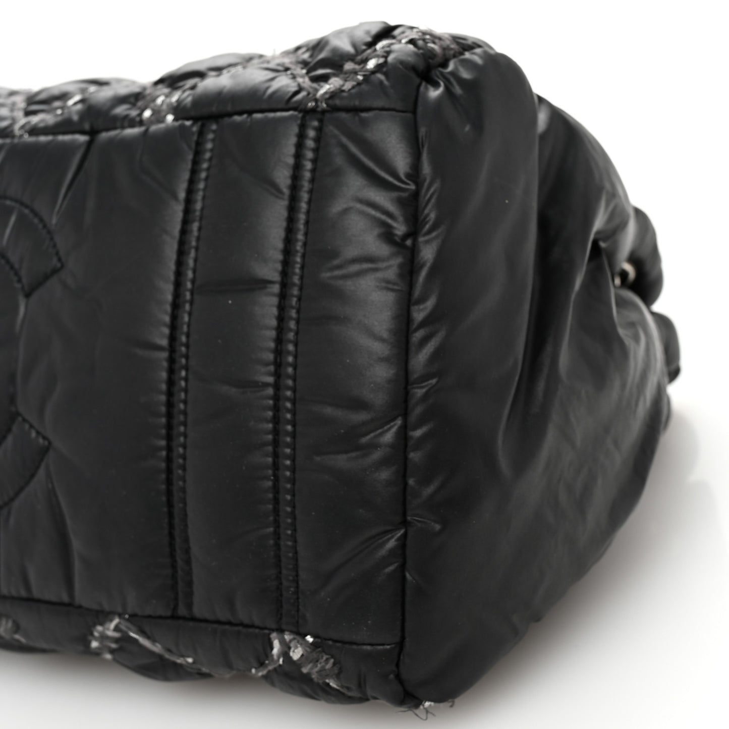 Nylon Quilted Tweed Stitch Bubble Tote Black