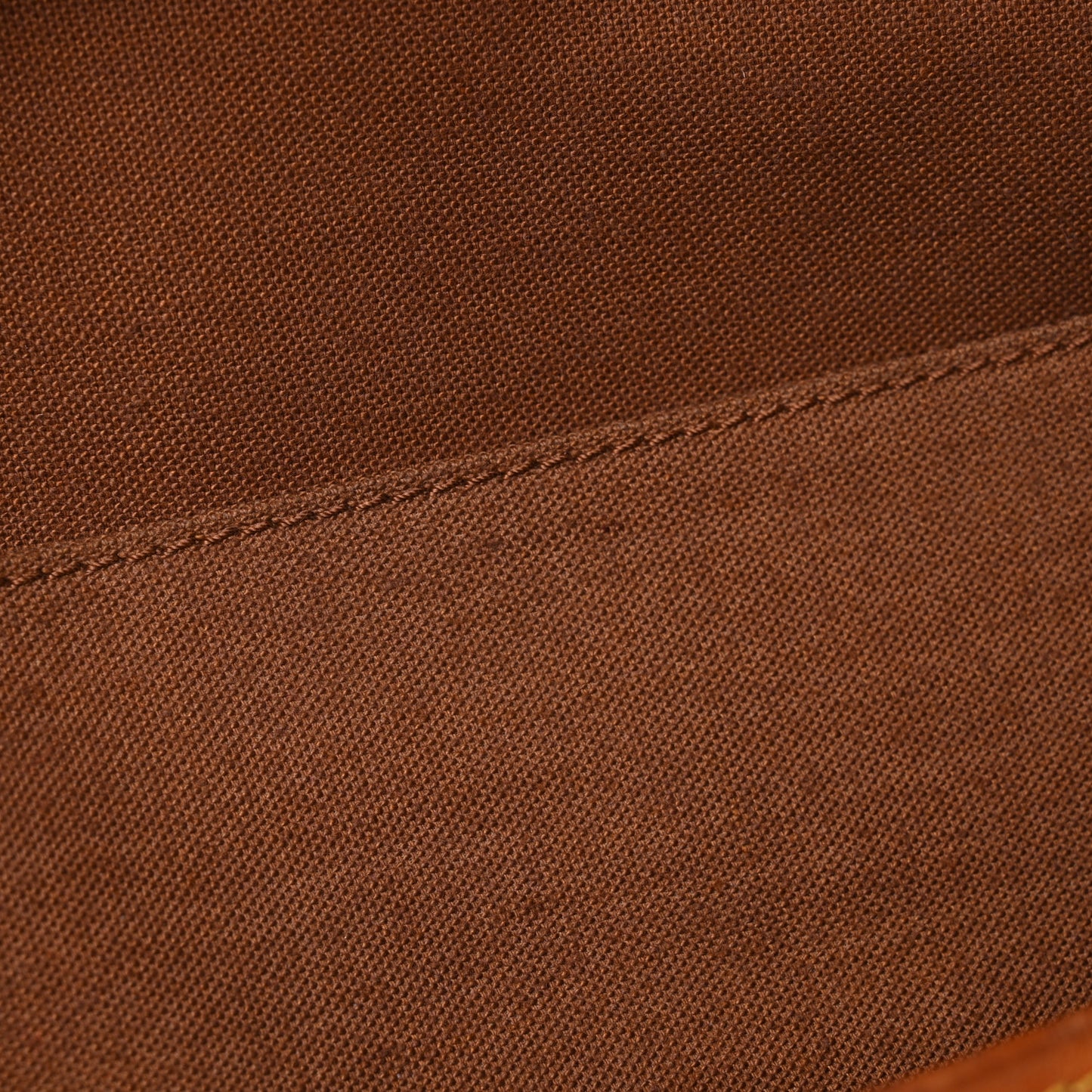 Monogram Saumur 35