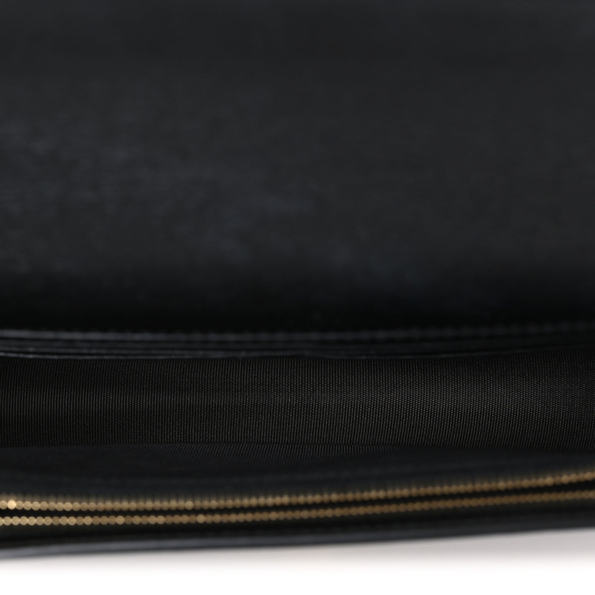 Gucci Textured Calfskin Script Logo Wallet On Chain Black 5 of 11