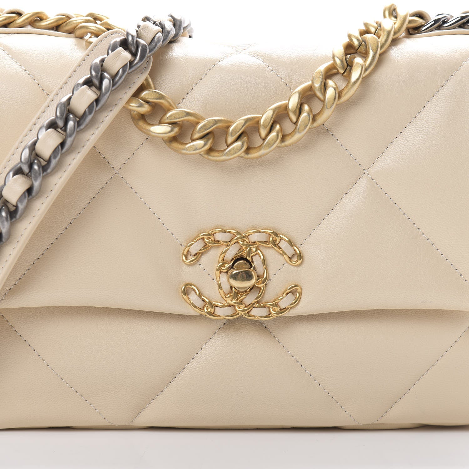 Chanel Goatskin Quilted Medium 19 Flap Beige 7 of 11