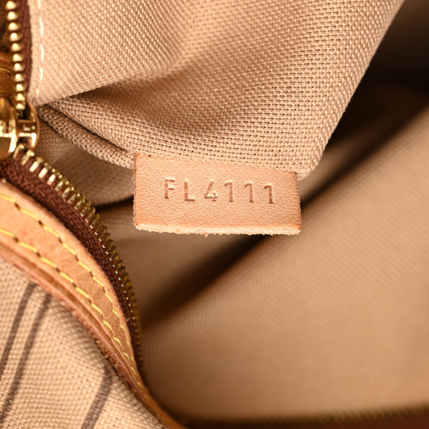 Louis Vuitton Monogram Delightful GM 7 of 11