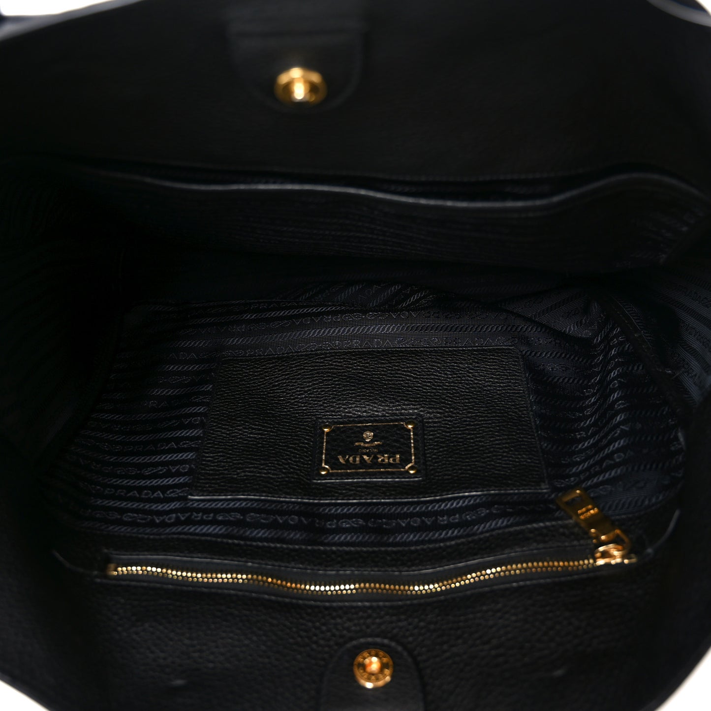 Vitello Daino Shopping Tote Black
