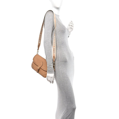 Louis Vuitton Empreinte Monogram Giant Diane Arizona 2 of 9