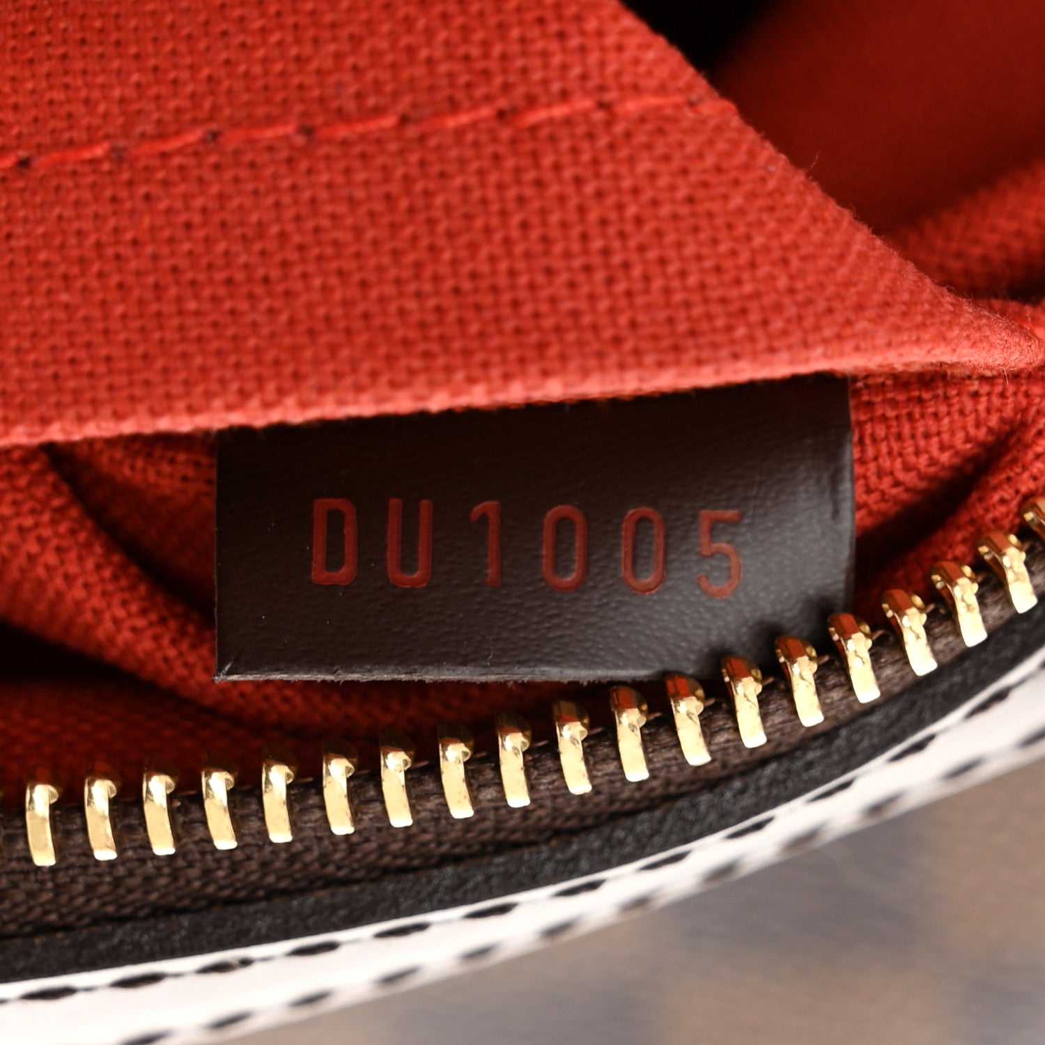 Louis Vuitton Damier Ebene Illovo PM 7 of 11