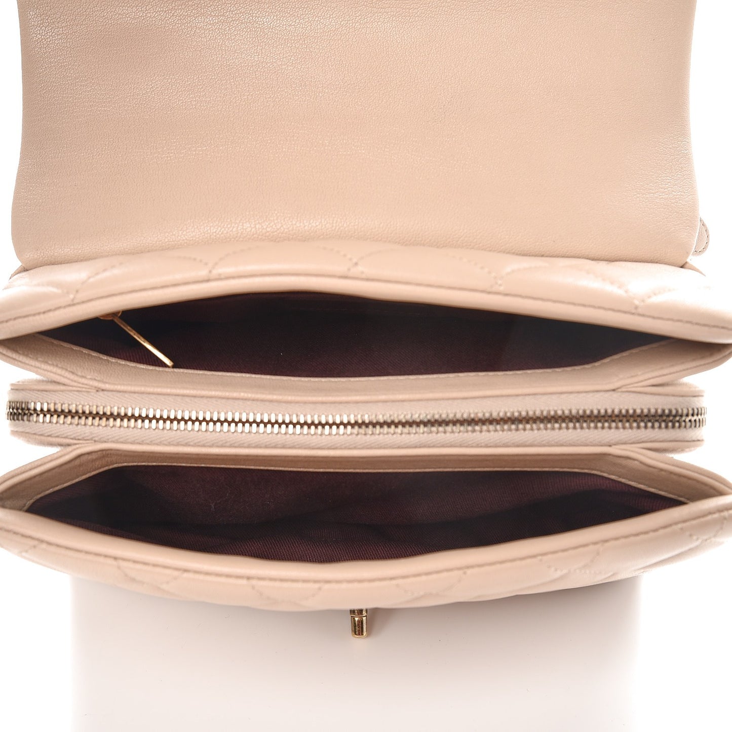 Shiny Sheepskin Quilted Small Trapezio Flap Beige