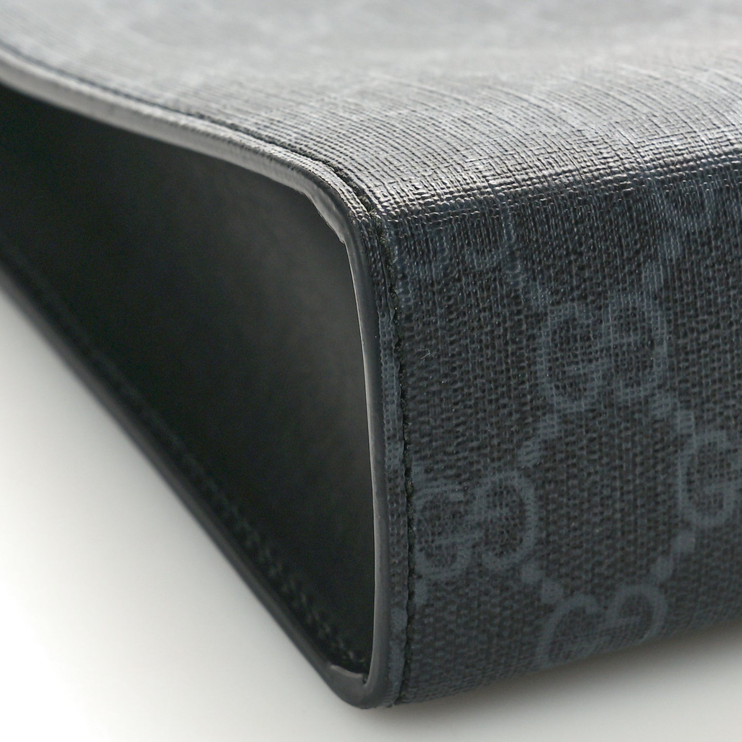 GG Supreme Monogram Selleria Calfskin Web New Web Cosmetic Case Black