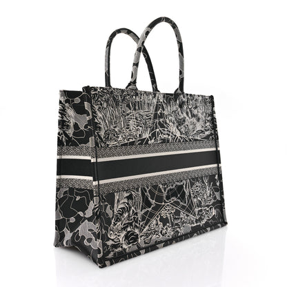 Christian Dior Canvas Embroidered Large Around The World Book Tote Black White 3 of 14