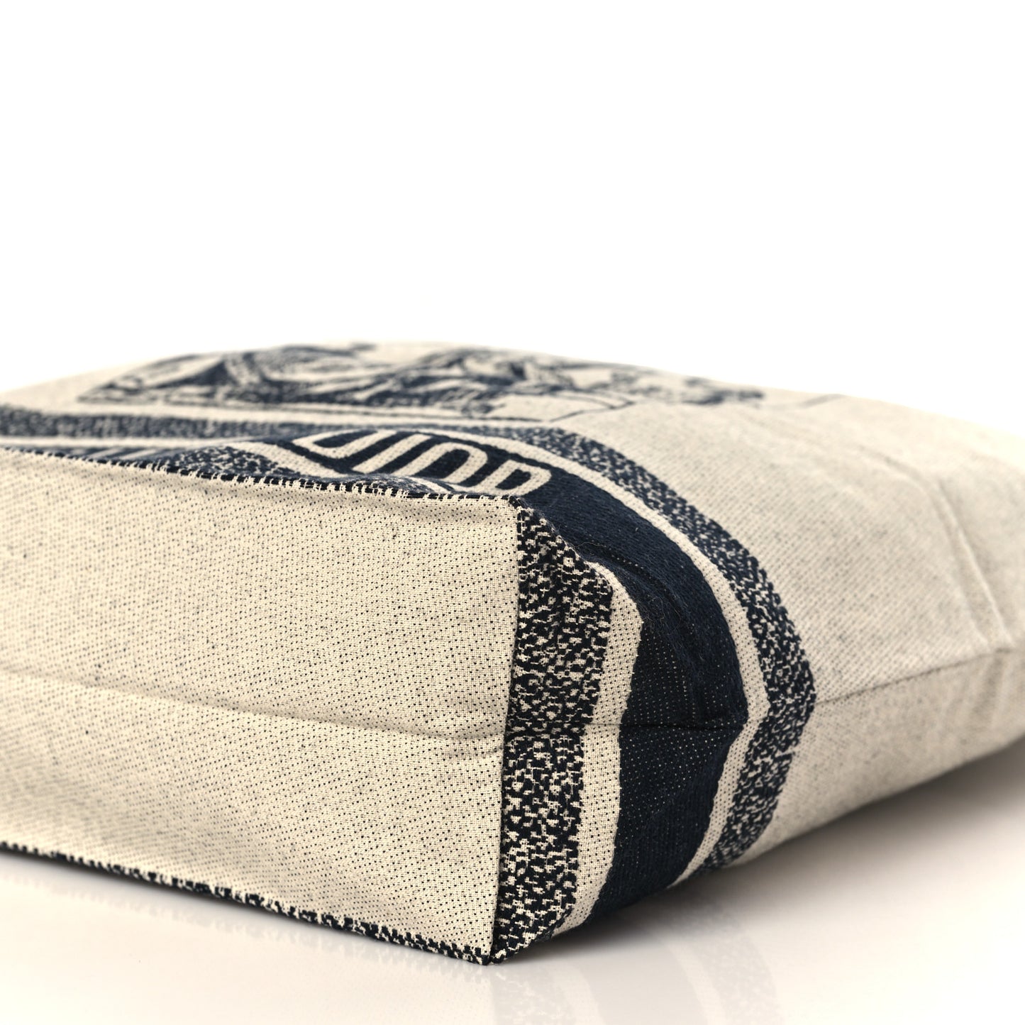 Canvas Print Cruise Tote Ivory Black