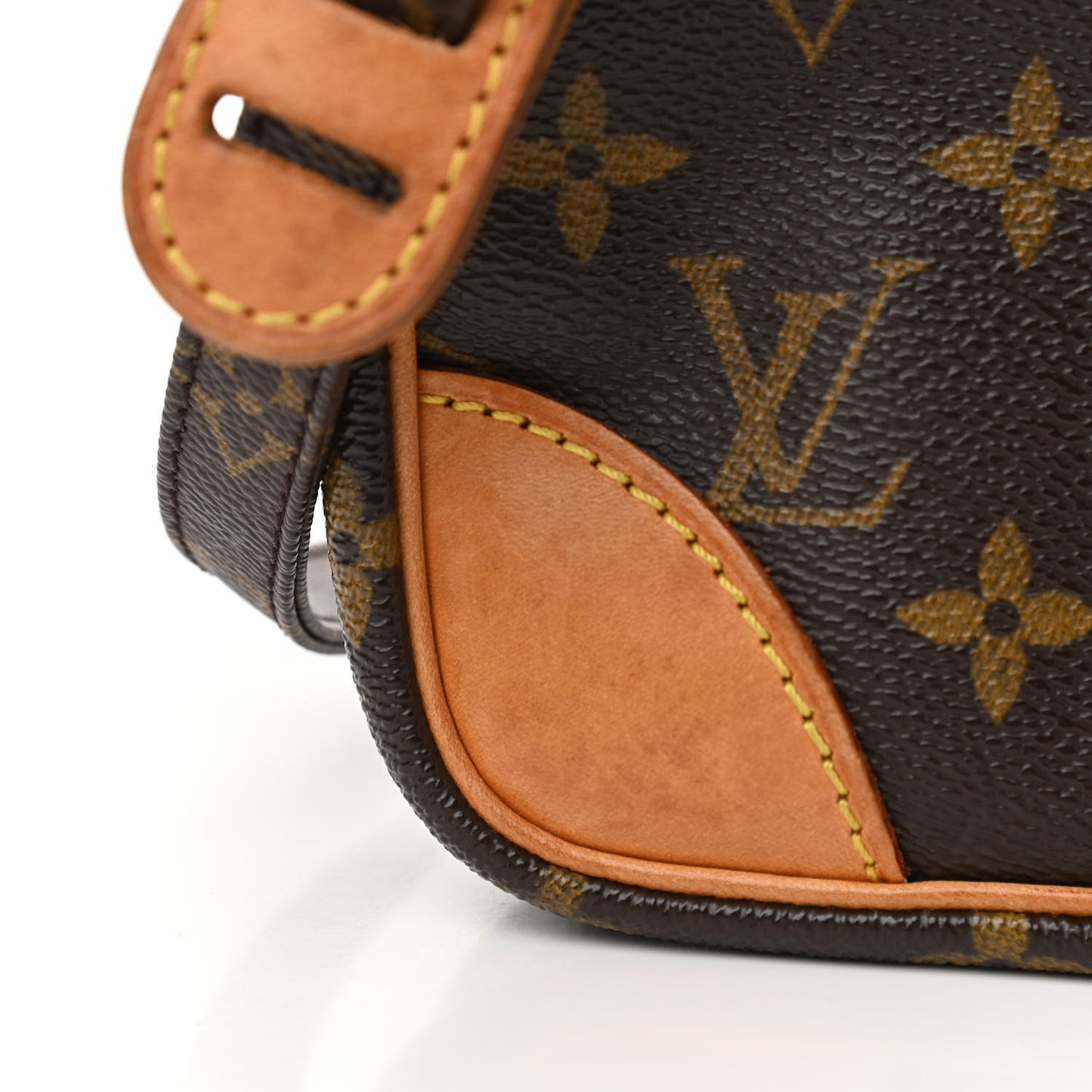 Monogram Amazone