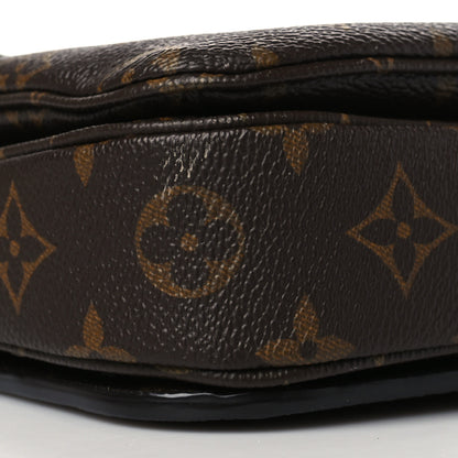 Louis Vuitton Monogram Pochette Metis 9 of 12