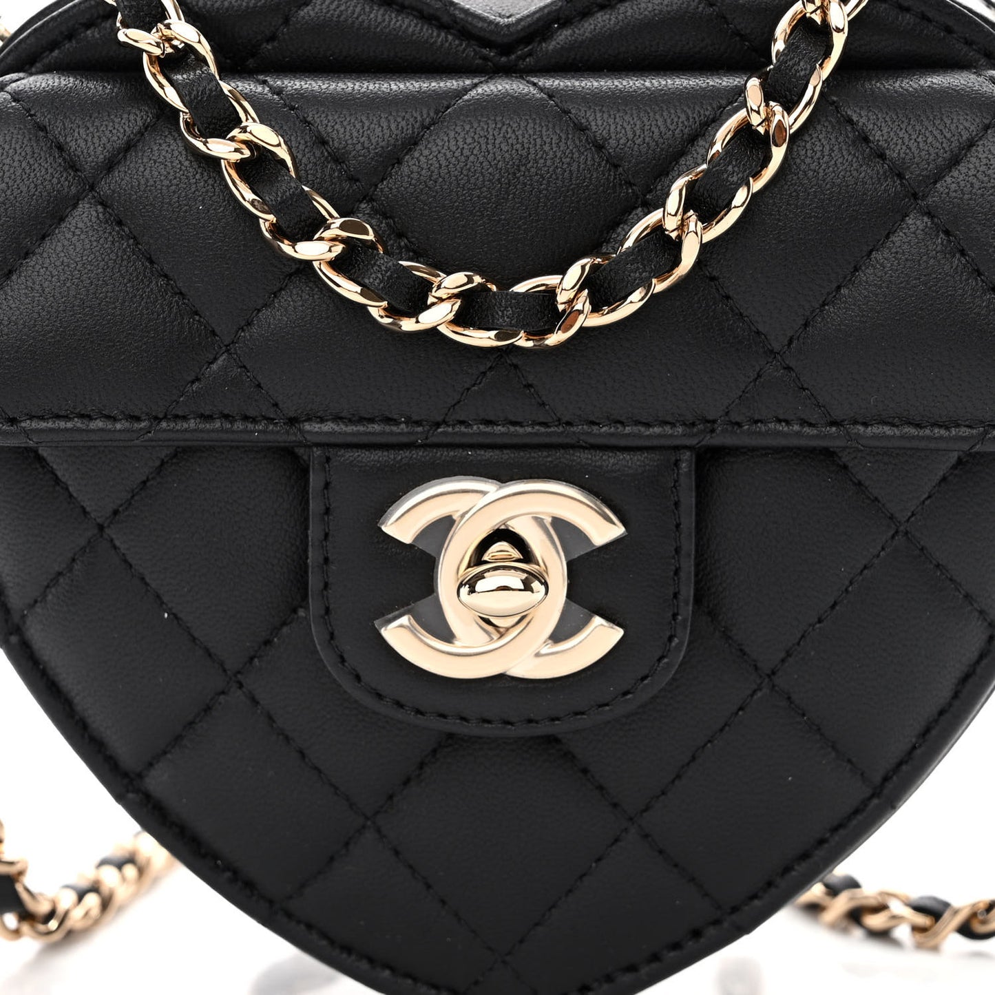Lambskin Quilted CC In Love Heart Clutch With Chain Black