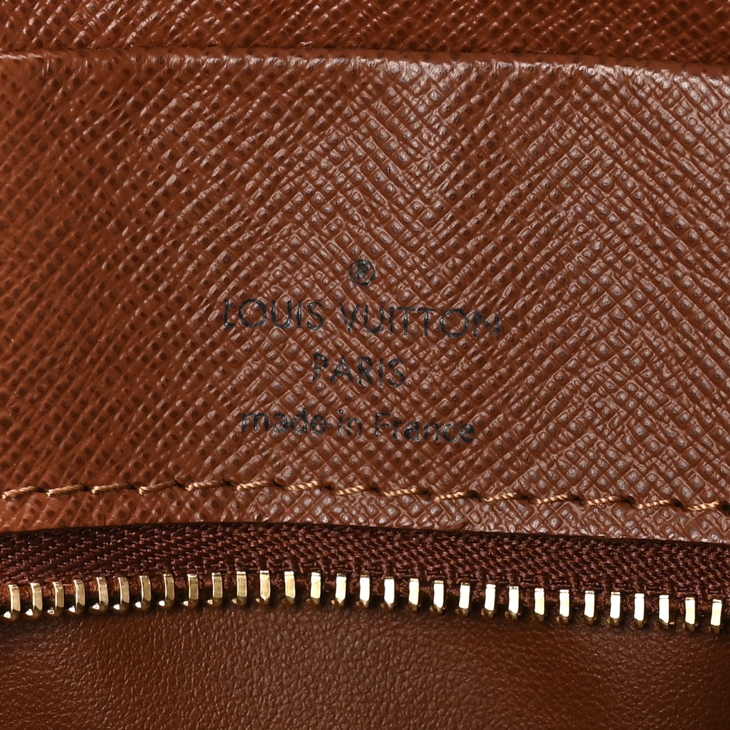 Monogram Nil 28