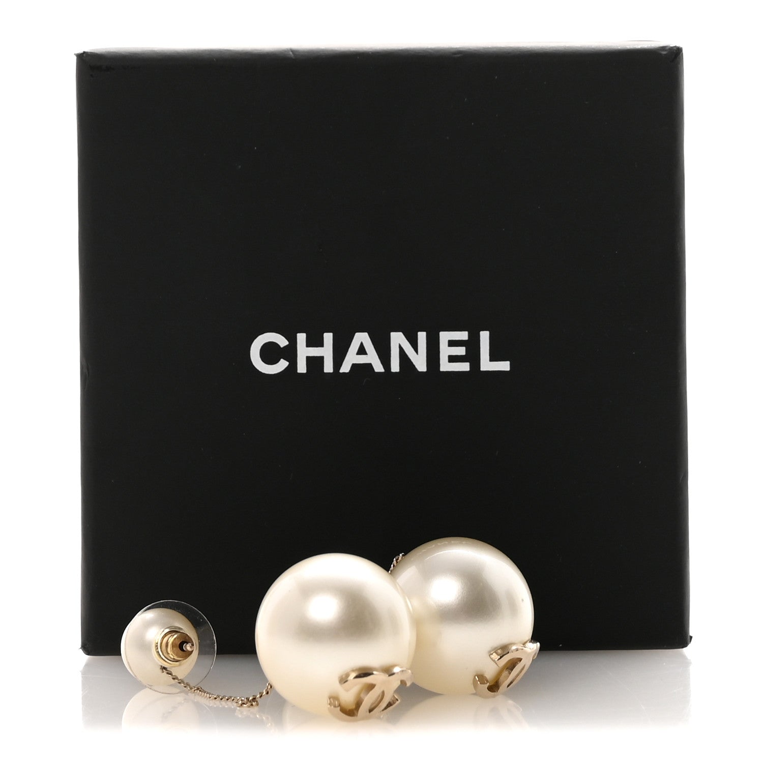 Chanel Pearl CC Chain Drop Earrings Gold 4 of 4