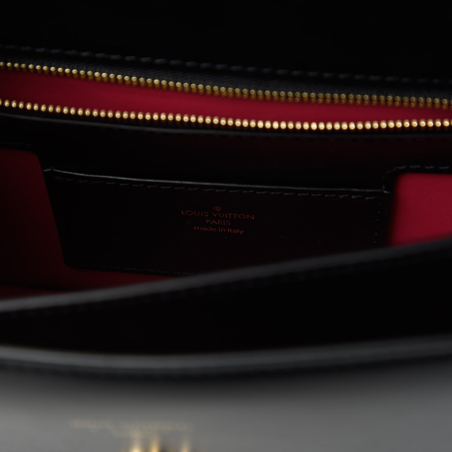 Smooth Calfskin LV Pont 9 Black